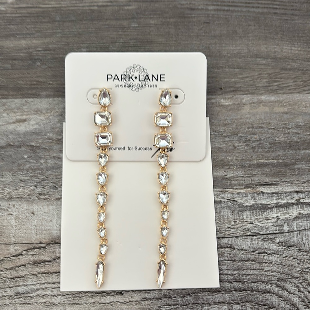 Devon Earrings